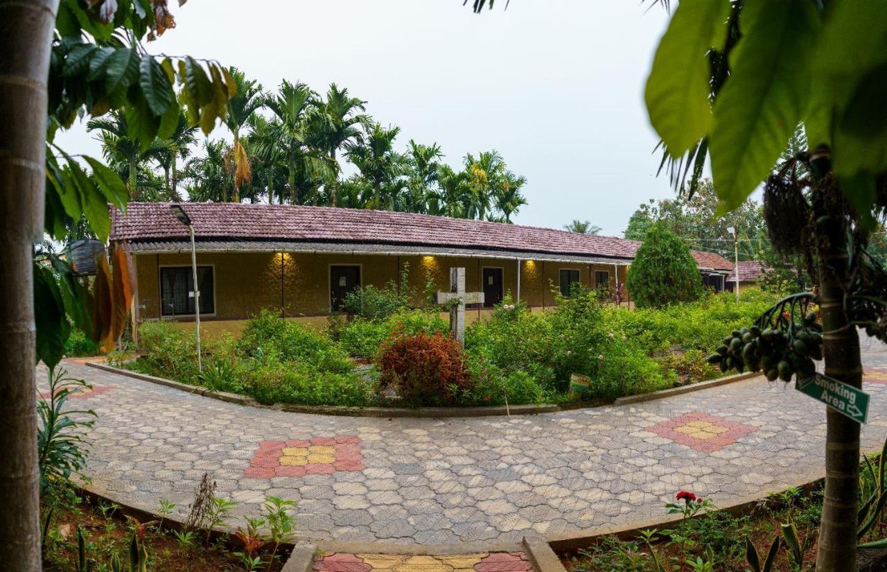 Jasmine Land Homestay Удупи Екстериор снимка