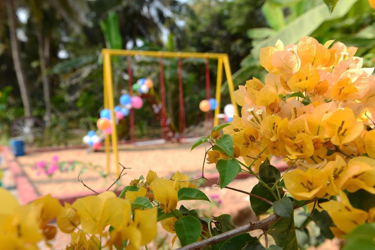 Jasmine Land Homestay Удупи Екстериор снимка